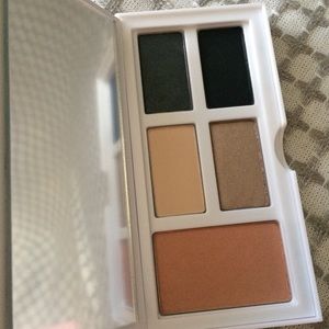 New - Clinique Eyes & Cheeks Palette